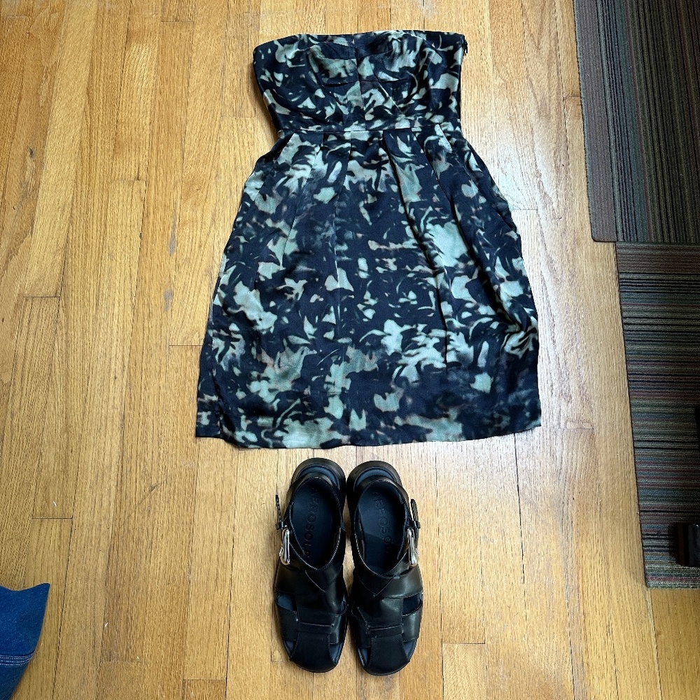 Theory 100% Silk Strapless Mini Dress Pockets Camo Print Size 4